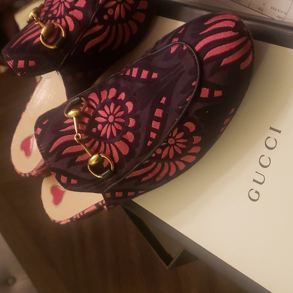 Gucci Princeton Mule Slides - Picture 2 of 8